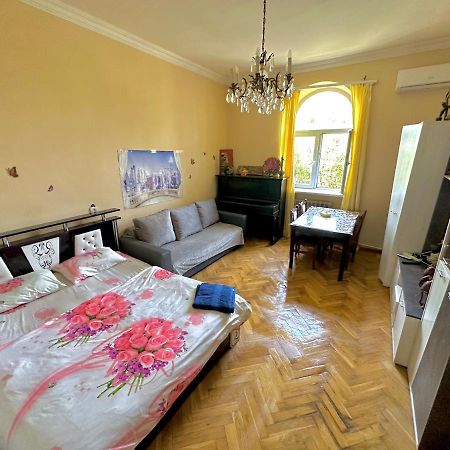 Karson Family Hostel & Guest House Yerevan Luaran gambar