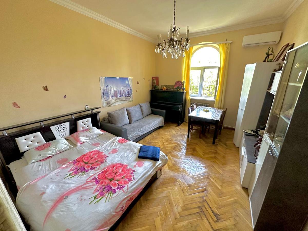 Karson Family Hostel & Guest House Yerevan Luaran gambar